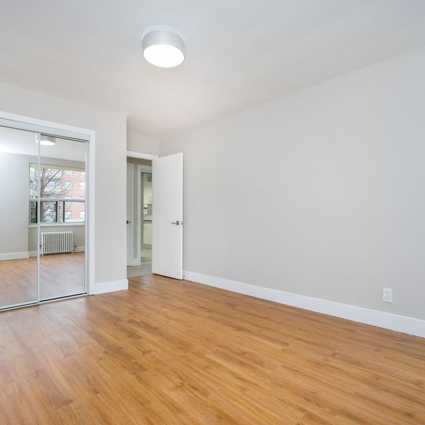 25 Eccleston Drive - Photo 1