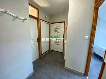 Appartement T4 - DOUBS- PROCHE SUISSE - Photo 3