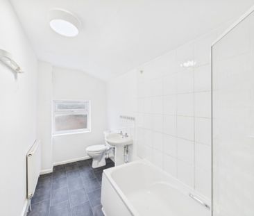 Stroud Road, Gloucester - Photo 5