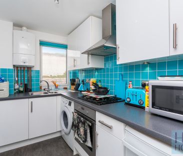 Hamilton Court, Brighton Marina Village - Photo 5