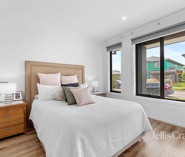 Perfect Location - Photo 3