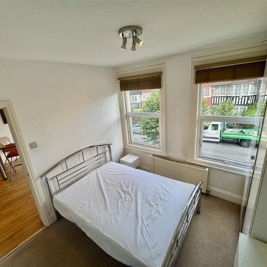 Butler Avenue, Harrow - Photo 1
