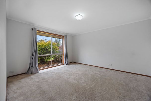 SPACIOUS FAMILY LIVING IN PRIME ALFREDTON - Photo 1