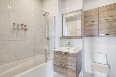 185 16e Avenue, #203 - Photo 5