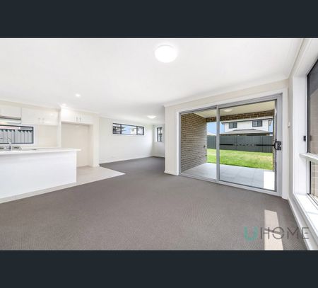 70 Hydrus Street, Austral, NSW 2179 - Photo 4