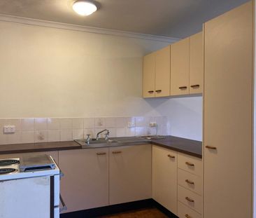 Freshly painted in prime location! - Photo 3