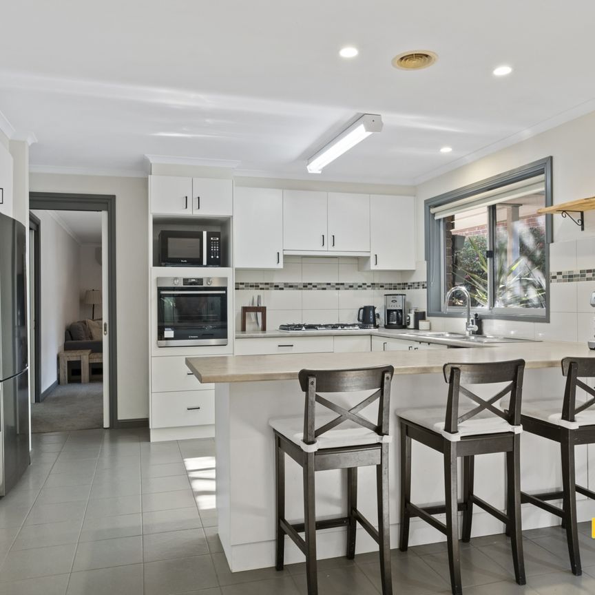 Spacious 3 Bedroom Home in a Private Setting - Photo 1