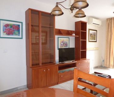 Apartamento de alquiler en Avenida de Carlos Haya, 55, Carranque - ... - Photo 3