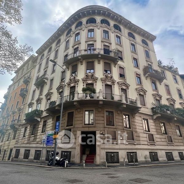Trilocale in Affitto in Via Caravaggio 1 a Milano - Photo 1