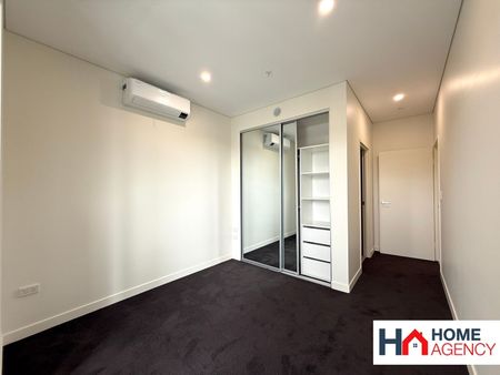 2 BEDROOM APARTMENT IN A SOUGHT AFTER LOCATION - Photo 3