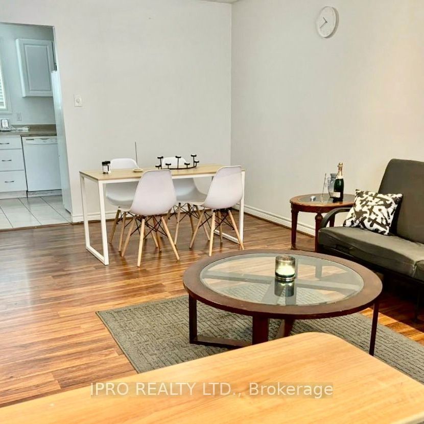 For Lease - 252 William Roe Boulevard Unit# Room 3, Newmarket, Ontario - Photo 1