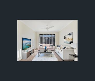 Spacious Family Home in a Peaceful, Family-Friendly Street! - Photo 1