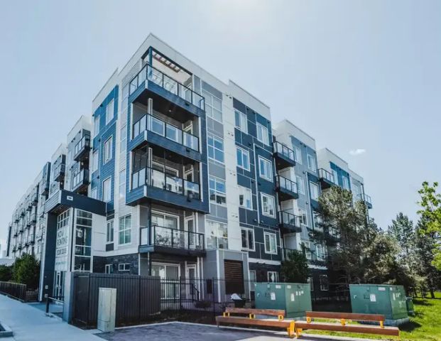 Park Ave | 11235 105 Ave, Edmonton - Photo 1
