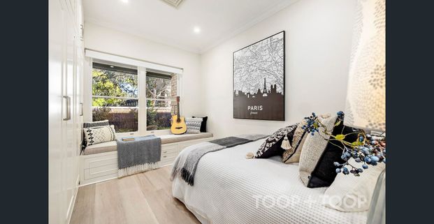 Modern Living in Urrbrae - Photo 1