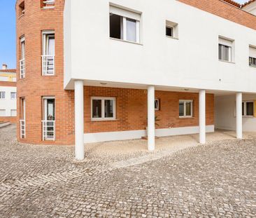 2 Bedroom Apartment with garden, Alvide, Cascais - Photo 3