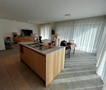 Heel erg rustig gelegen gelijkvloers appartement (BJ 2023) met twee... - Foto 1