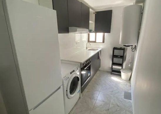 Carrer San Edesio, Manises, Valencian Community 46940