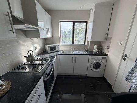 The Brookdales, Bridge Lane, London, NW11 - Photo 4