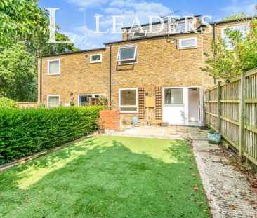 3 bedroom terraced to rent The Copse, Chichester, PO19 - Photo 3