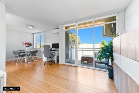 MGM MARTIN - TWO BEDROOM APARTMENT - Photo 2