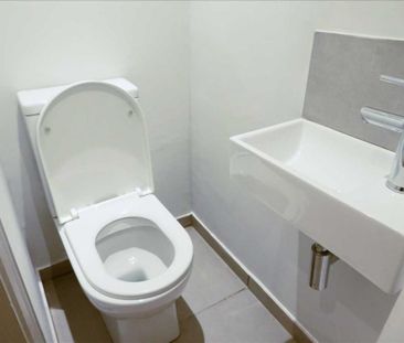 House share to rent - Photo 3