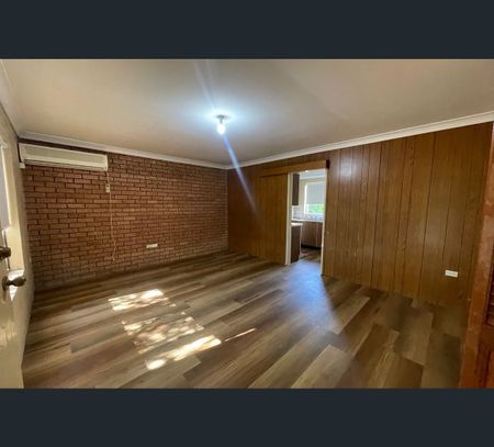 2/10 Quinn Street, Dubbo, NSW 2830 - Photo 3