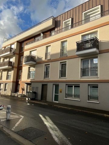 STUDIO MEUBLE - CENTRE GARE - 25M² - Photo 4