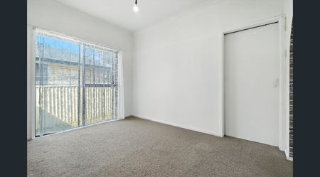 GREAT LOCATION!! - Photo 2