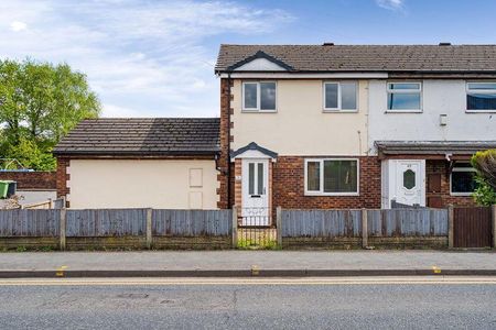 2 bedroom semi-detached house to rent - Photo 4
