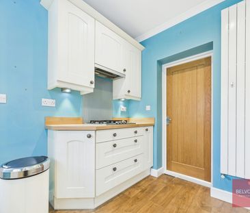 Terraced House to rent on - Photo 6