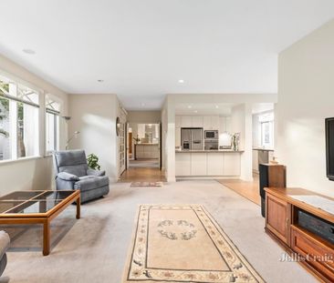 18 Dena Court, Templestowe - Photo 3