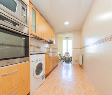 Ronda de las Cooperativas, Madrid, Community of Madrid 28041 - Photo 6