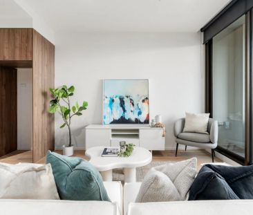 Modern City Living in the Heart of Melbourne - Photo 4