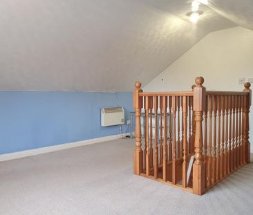 3 bedroom semi-detached house to rent - Photo 6
