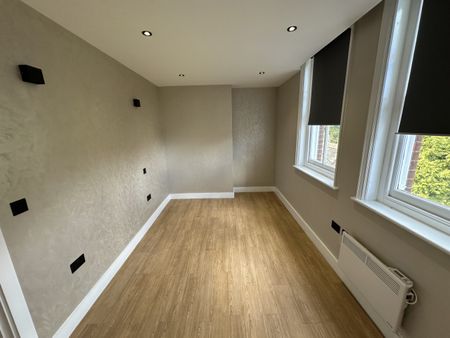 Two-Bedrooms Apartment - Photo 2