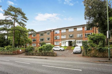 2 bedroom apartment to rent - Photo 3