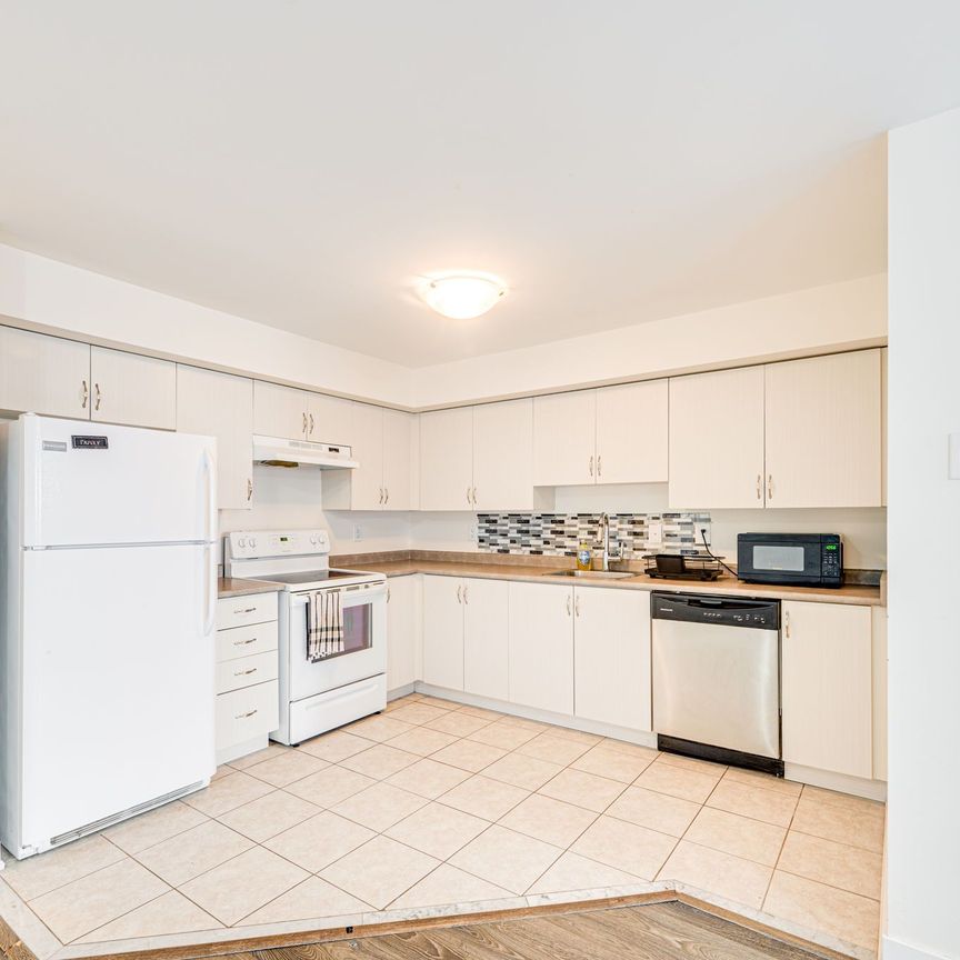 For Lease - 100 Parrotta Drive Unit# 85, Toronto, Ontario - Photo 1