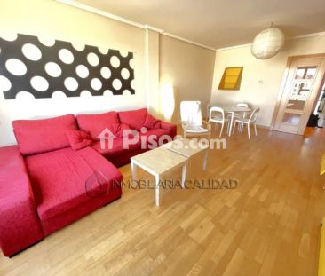 Piso en alquiler en Universidad - Las Huelgas - Photo 2