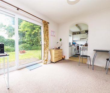 1 bedroom maisonette - Photo 1