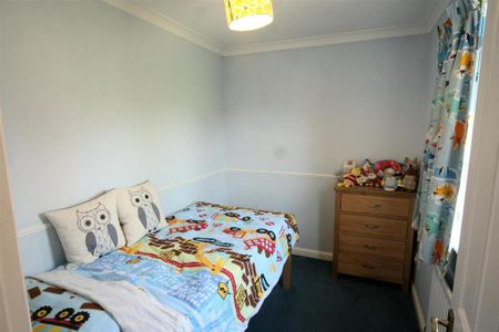 4 bedroom detached house to rent - Photo 5
