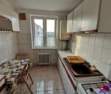 INCHIRIEZ apartament 2 camere decomandat, zona Cedonia - Photo 1