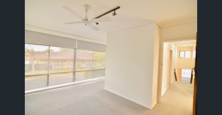 Enough room for the whole family! - Photo 3