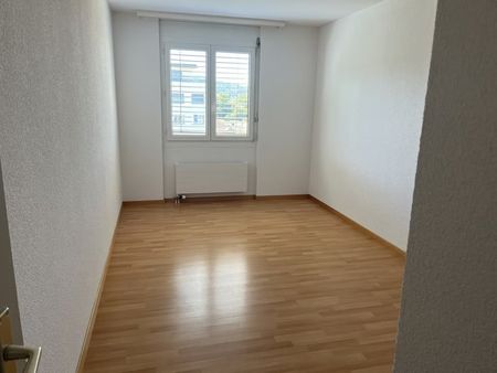 4.5 Zimmer, 96 m², 4. Stock - Photo 3