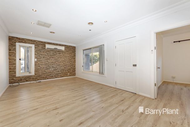 Stylish & Spacious Family Living - Photo 1