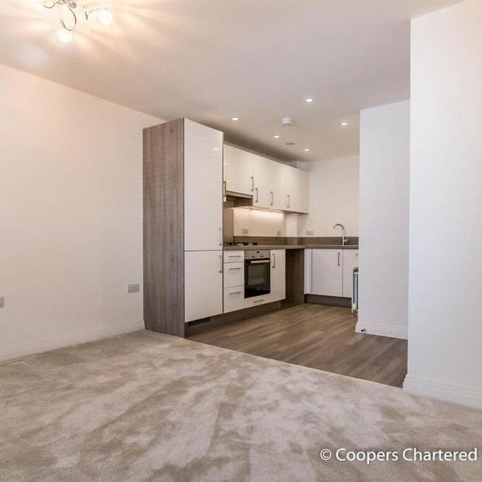 1 bedroom flat to rent - Photo 1