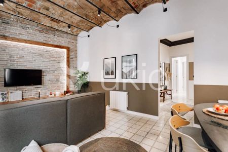 Apartamento de alquiler en Carrer de Les Carolines, Vila de Gràcia - Photo 3