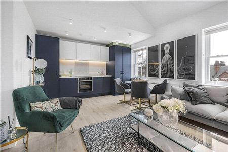 Mitcham Lane, London, SW16 6NR - Photo 2