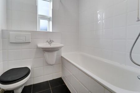 2 BED Flat To rent - Photo 5