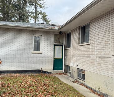 For Lease - 186 Henderson Avenue, Markham, Ontario - Photo 3