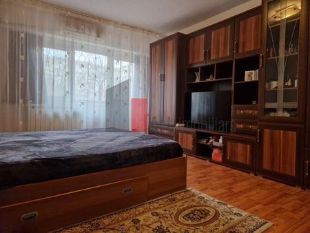 Garsoniera mare Crangasi - Fotografie 2